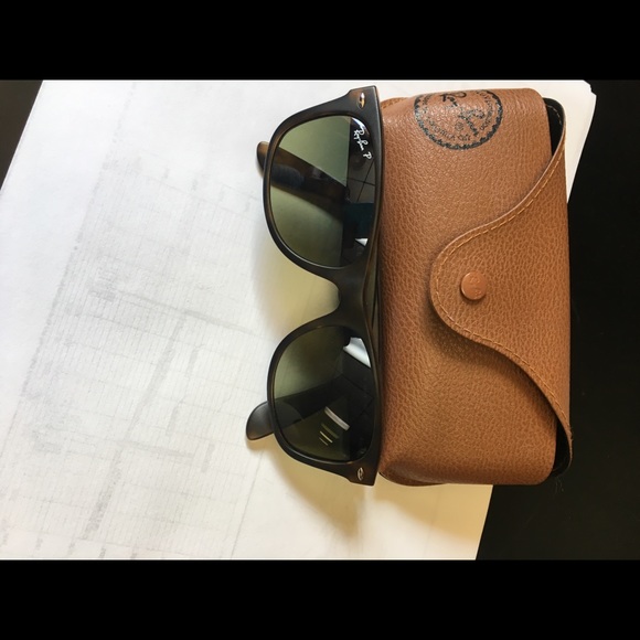 Ray-Ban Accessories - Ray-Ban wayfarer new no tag